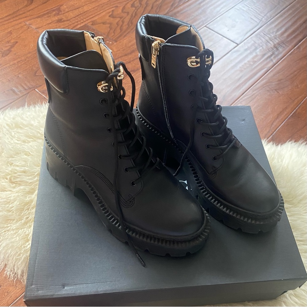 coach ‘ainsely’ boot, size 8